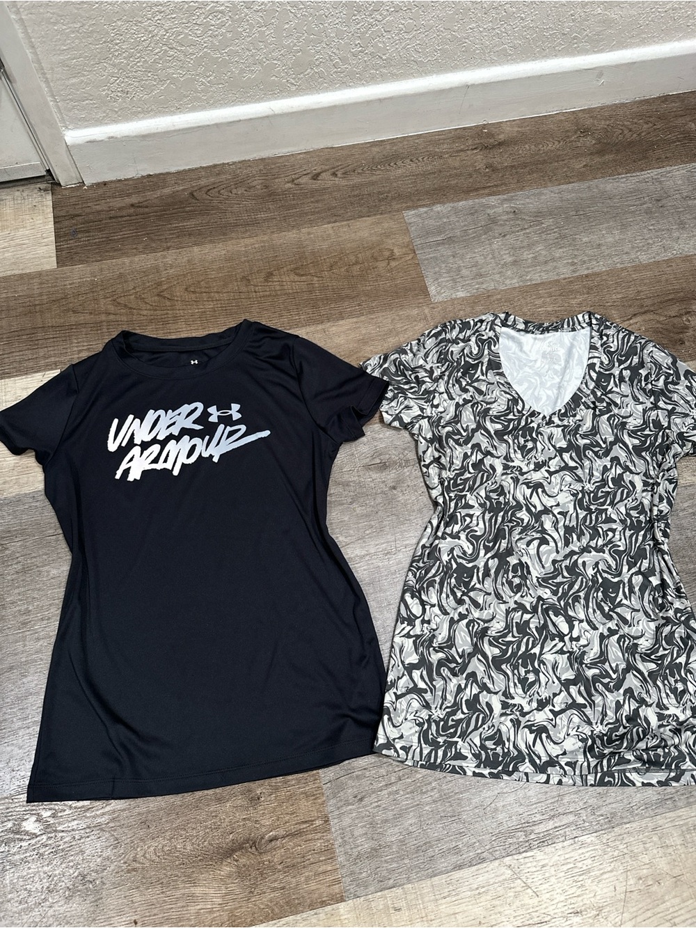 Under Armour Black and White Printed Crew Neck Tee bundle of 2